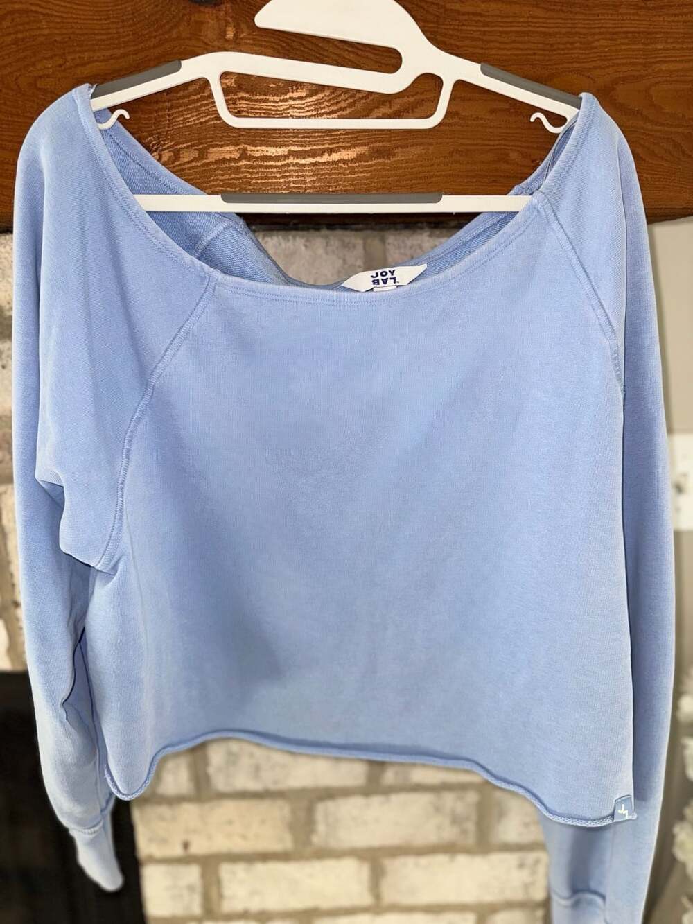 JoyLab Light Blue Cropped Sweatshirt Size M